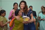 Neetu Chandra celebrates her birthday with women of nab worli on 20th June 2016